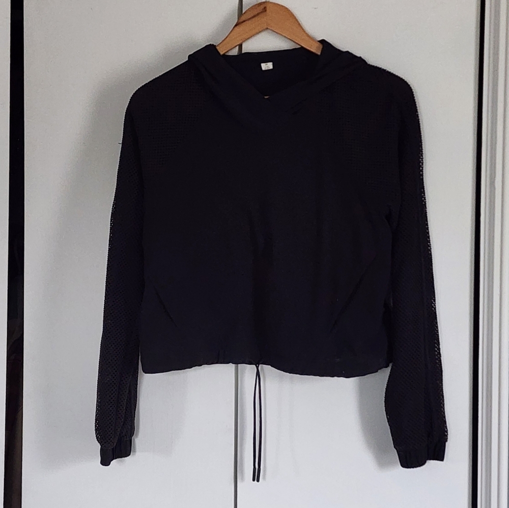 Lululemon Catch A Breeze Black Mesh Hoodie